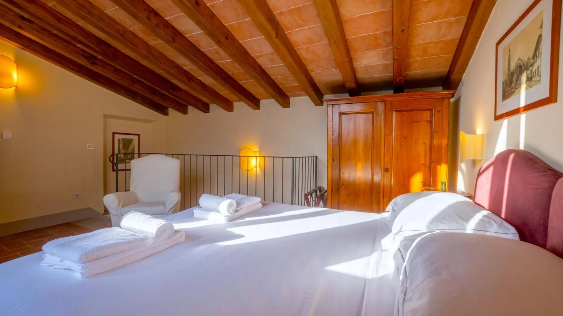Le Piazzole Heritage Florence Apartment