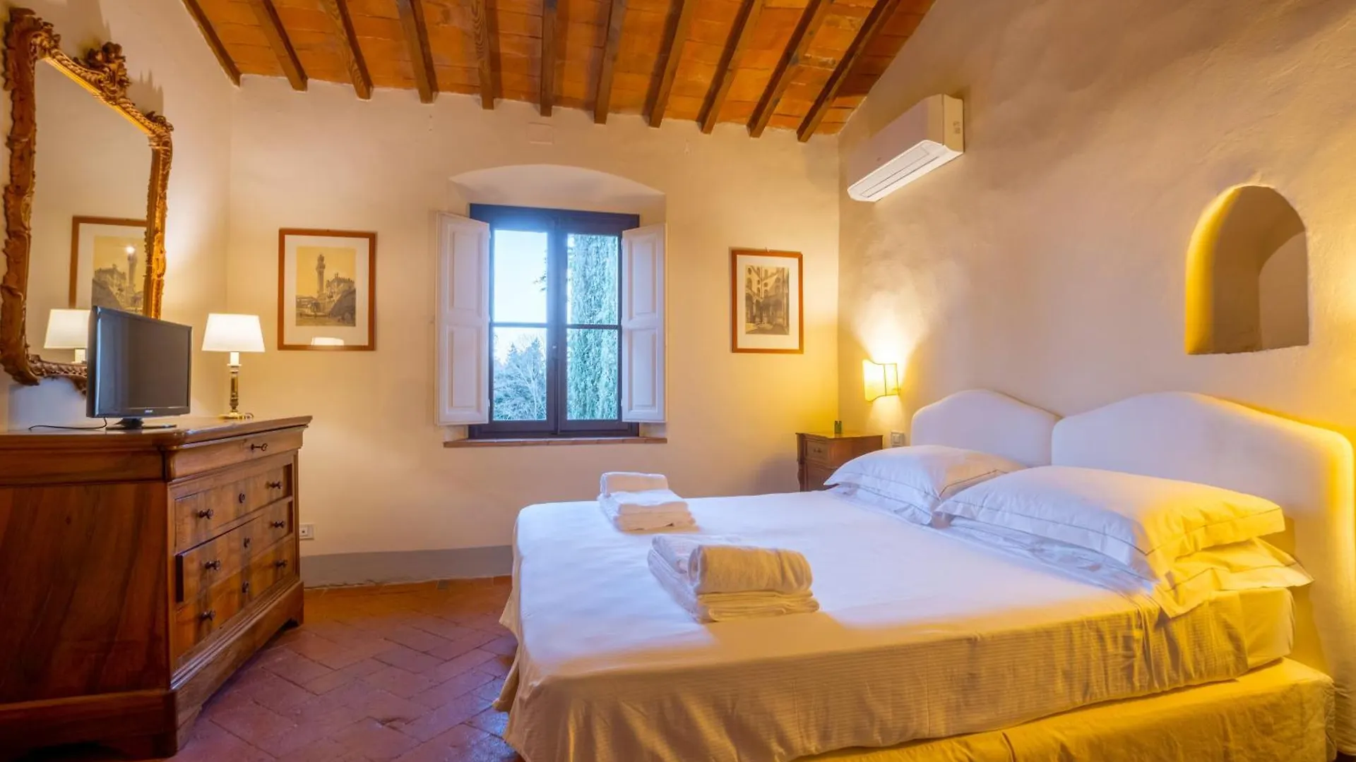 Le Piazzole Heritage Florence Apartment