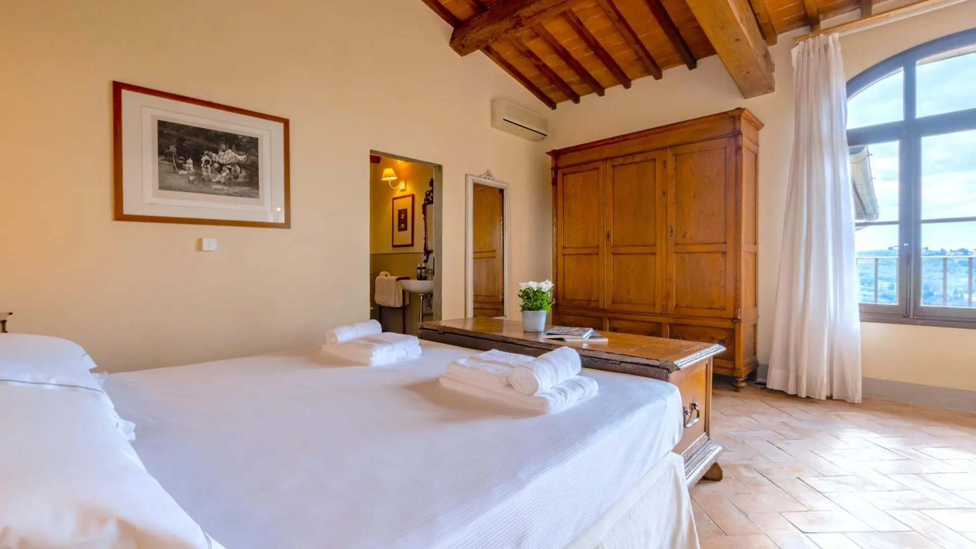 Le Piazzole Heritage Florence Apartment